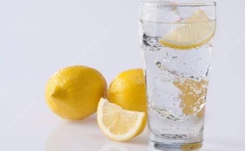 如何泡柠檬水