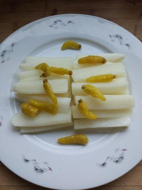萝卜条怎么切能挂在衣架上
