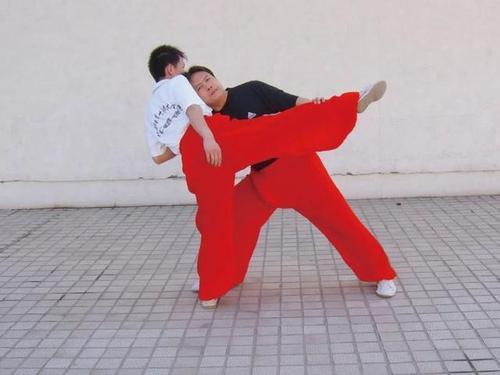 铁腿功10种训练方法
