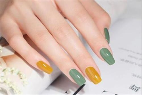 甲油胶起泡是什么原因