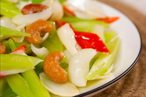 西芹百合年夜饭啥寓意