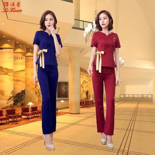 足疗店服务员配什么东西