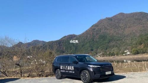 星途瑶光的配置比揽月差吗