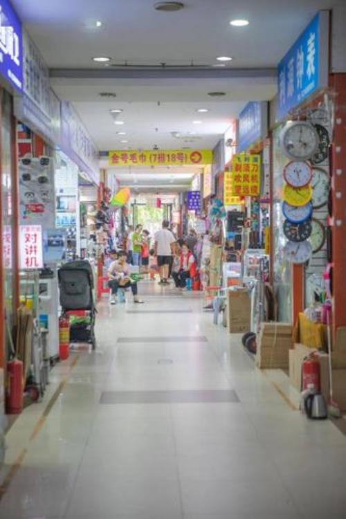 轻工批发市场营业时间