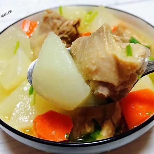 清炖鸭腿怎么做