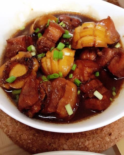 鲍鱼红烧肉怎么做