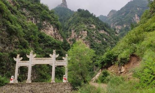 保定市内适合玩的地方