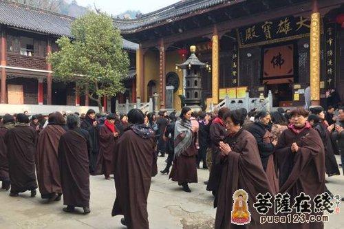 安吉灵峰寺春节开放吗