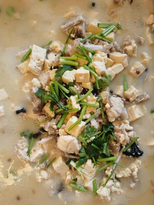怎样做安康鱼炖豆腐