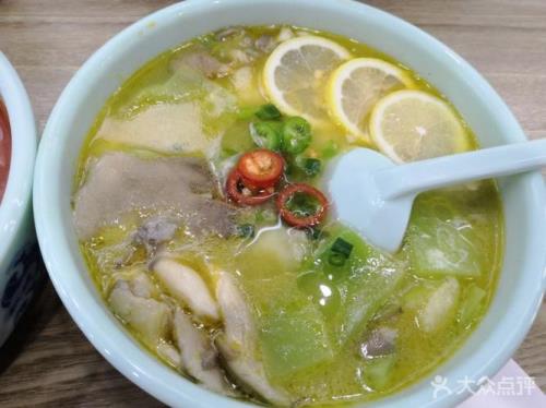 柠檬酸菜鱼放淡奶不