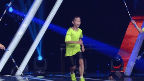 跳绳花式跳法鬼步教学