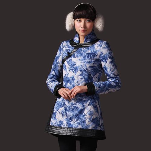 上青花女装咋样