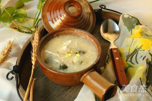 皮蛋瘦肉粥要加油吗