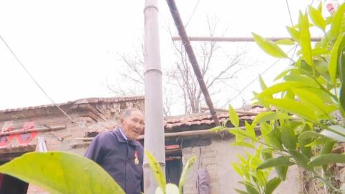 我和爷爷踩高跷收视率
