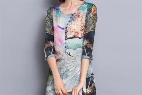 序言衣服属于什么档次