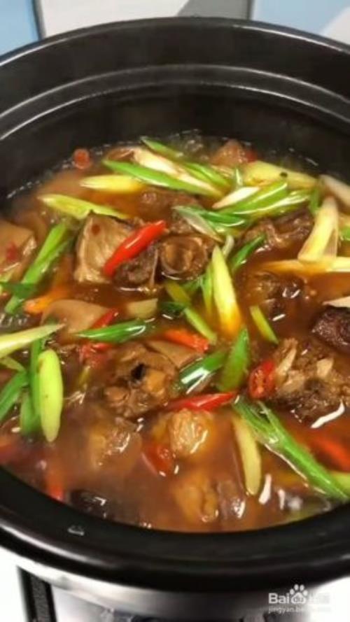 砂锅羊肉的做法