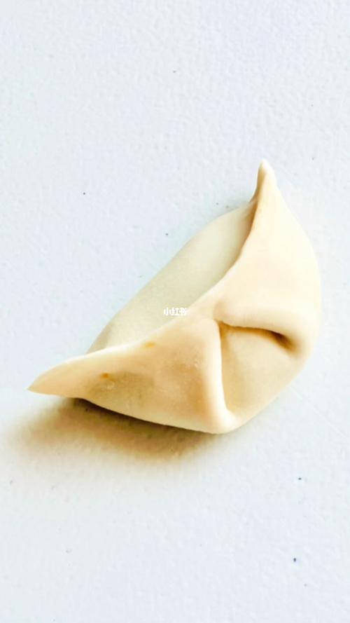 三种元宝饺子的包法