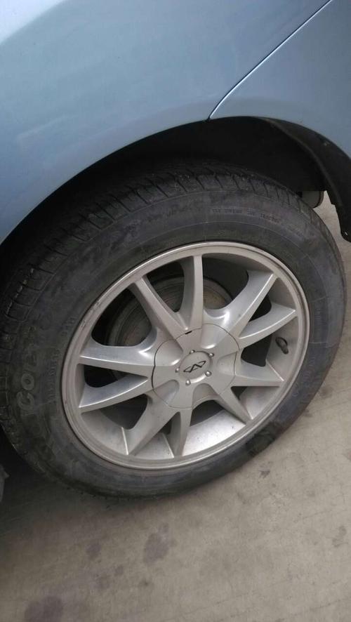 汽车前轮小后轮大有什么影响