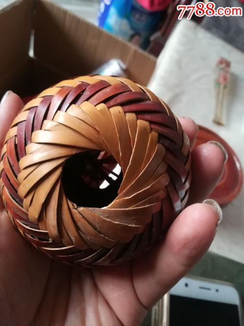 编蝈蝈笼最少要几根条子