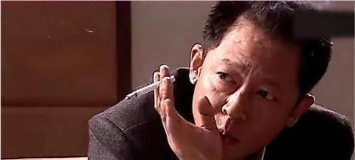 丁元英自嘲解析