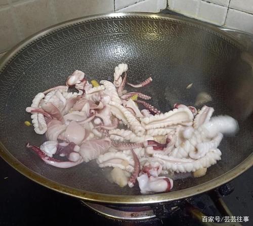 鱿鱼的清洗方法最简单的