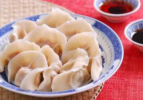 过年初一吃饺子的顺口溜