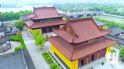 愿做平湖一沙鸥文案