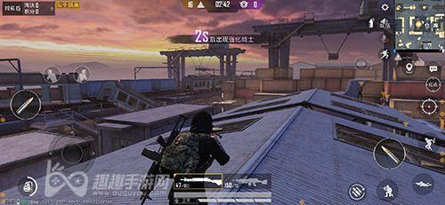 和平精英大厅怎么拿枪拿在手上
