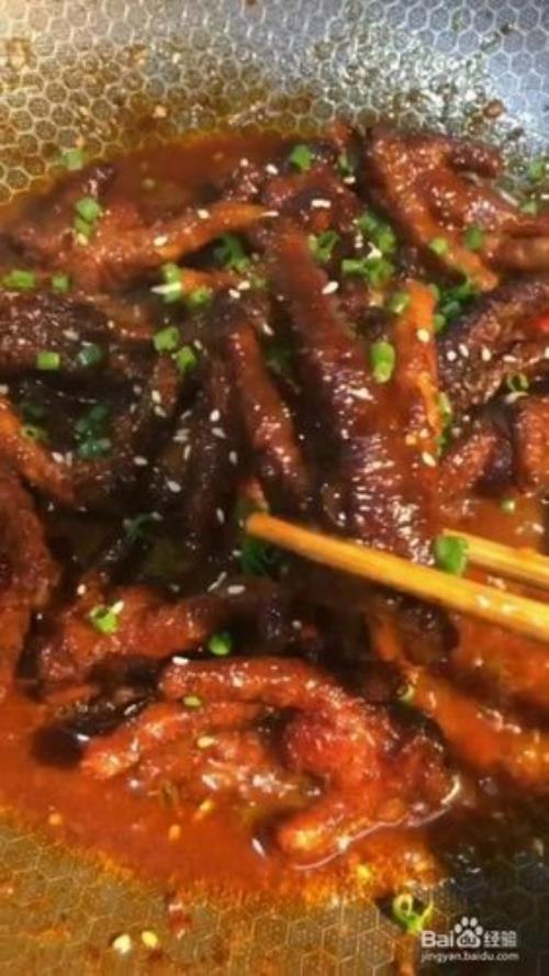 麻辣虎皮鸡爪最正宗的做法