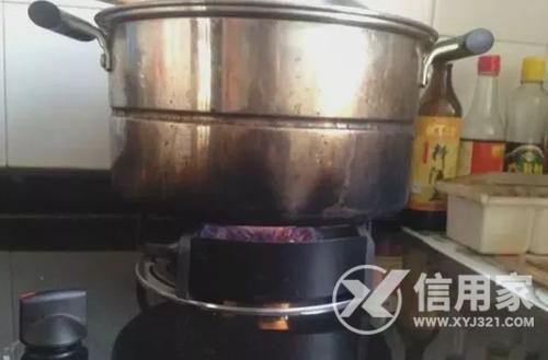 不锈钢锅水烧干了在烧水有味道