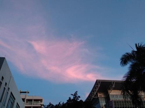 天空照滤镜调色教程