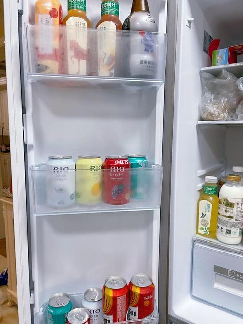 我冰箱里有条鱼什么意思