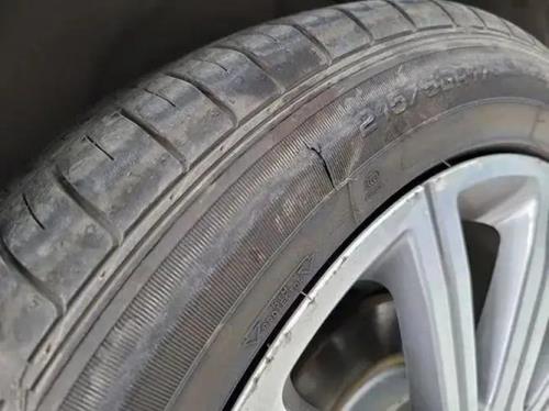 轮胎内壁破了能补吗