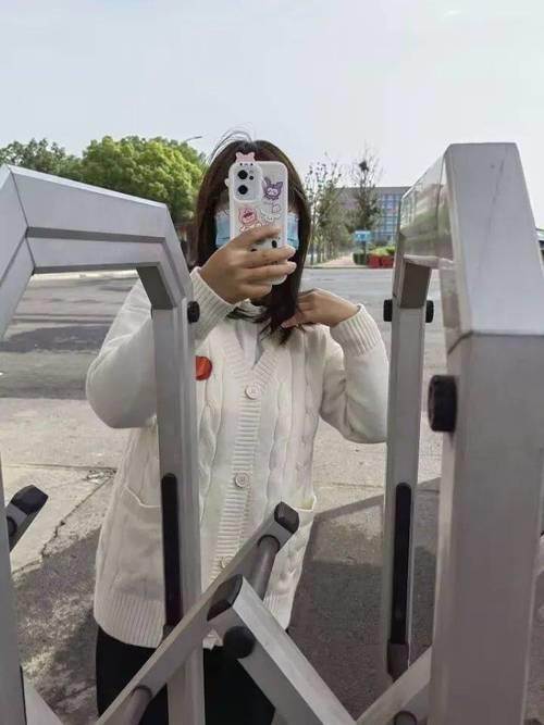 第一次试麦不露脸的幽默句子