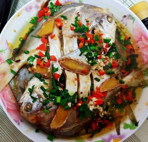 大金鲳鱼做法