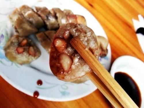 湖北糯米灌猪肠正宗做法