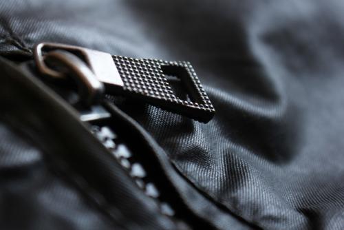 拉链拉上会裂开有什么小妙招