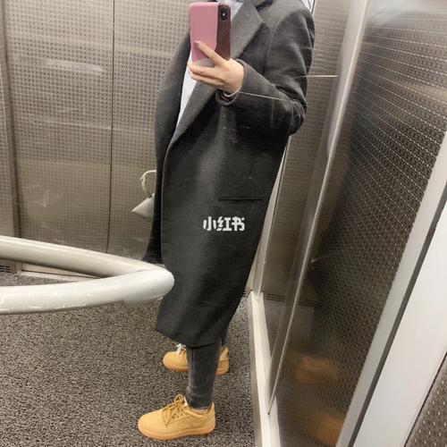 大黄靴汗渍怎么洗