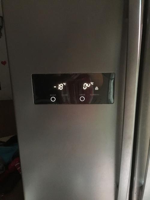 冰柜灯亮没响声怎么样
