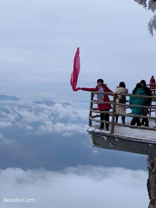 龙头山几点去合适