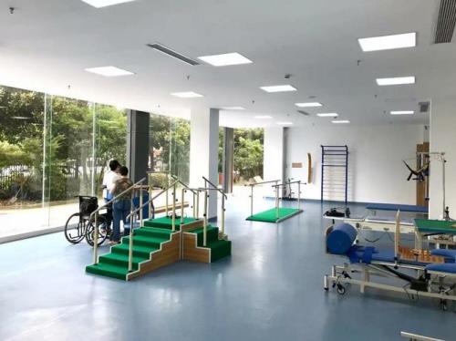 杭州澳医博护理院地址公交通吗