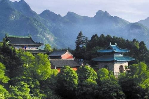 武当山上住宿攻略