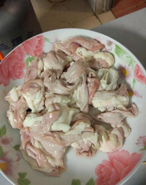 洗猪小肠子怎么洗