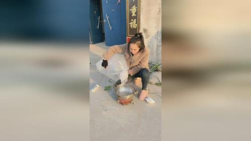 揭不开锅的意思是什么