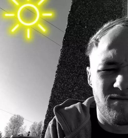 什么被太阳炙烤得怎样了