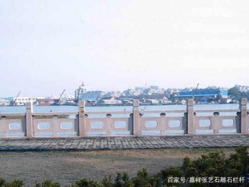 石栏杆太低怎么办