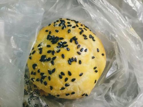 小县城开糕点桃酥店怎样