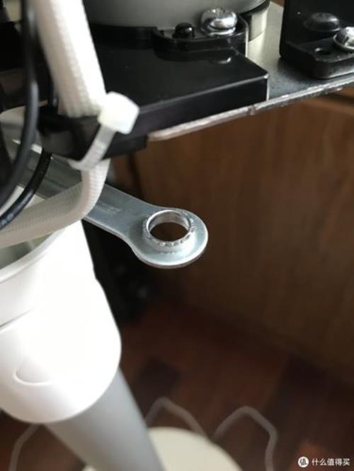 风扇连接杆是什么材料