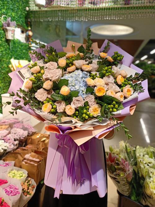 花店的花怎么包的