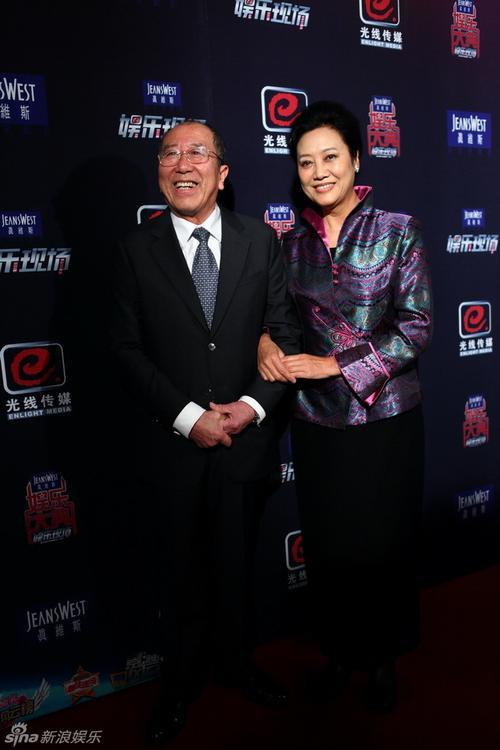 潘斌龙父亲是雷恪生吗